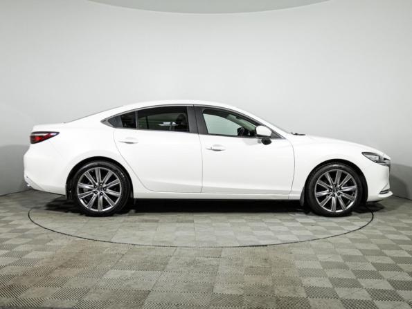 Mazda 6 III (GJ) Рестайлинг 2 с пробегом 2021 года, цена 2 799 000 рублей, 63674 км, седан, Автокод Объявления