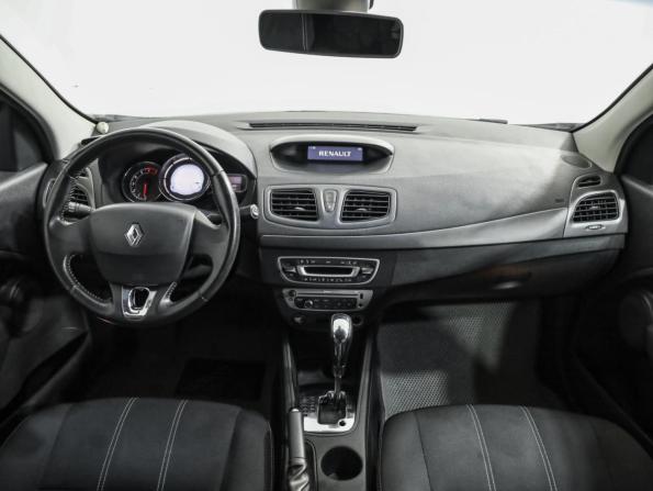 Renault Megane III Рестайлинг с пробегом 2013 года, цена 599 000 рублей, 171585 км, хэтчбек, Автокод Объявления