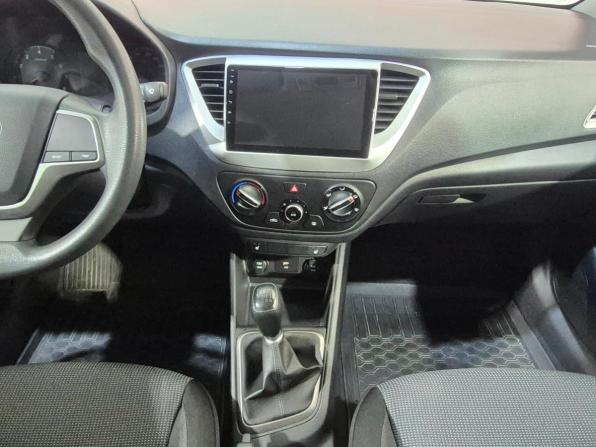 Hyundai Solaris II Рестайлинг с пробегом 2021 года, цена 1 697 000 рублей, 43000 км, седан, Автокод Объявления