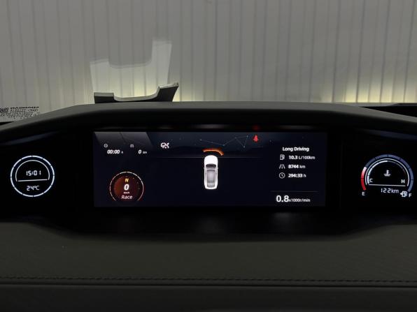 Changan UNI-V I с пробегом 2024 года, цена 2 477 000 рублей, 9044 км, лифтбек, Автокод Объявления