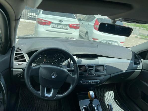 Renault Laguna III с пробегом 2008 года, цена 480 000 рублей, 390554 км, лифтбек, Автокод Объявления