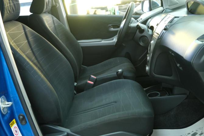 Toyota Yaris II с пробегом 2007 года, цена 699 000 рублей, 92000 км, хэтчбек, Автокод Объявления
