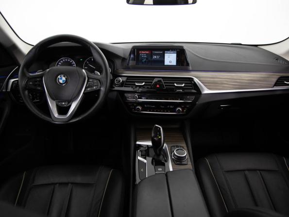 BMW 5 серии VII (G30/G31/G38) с пробегом 2017 года, цена 2 749 000 рублей, 154697 км, седан, Автокод Объявления