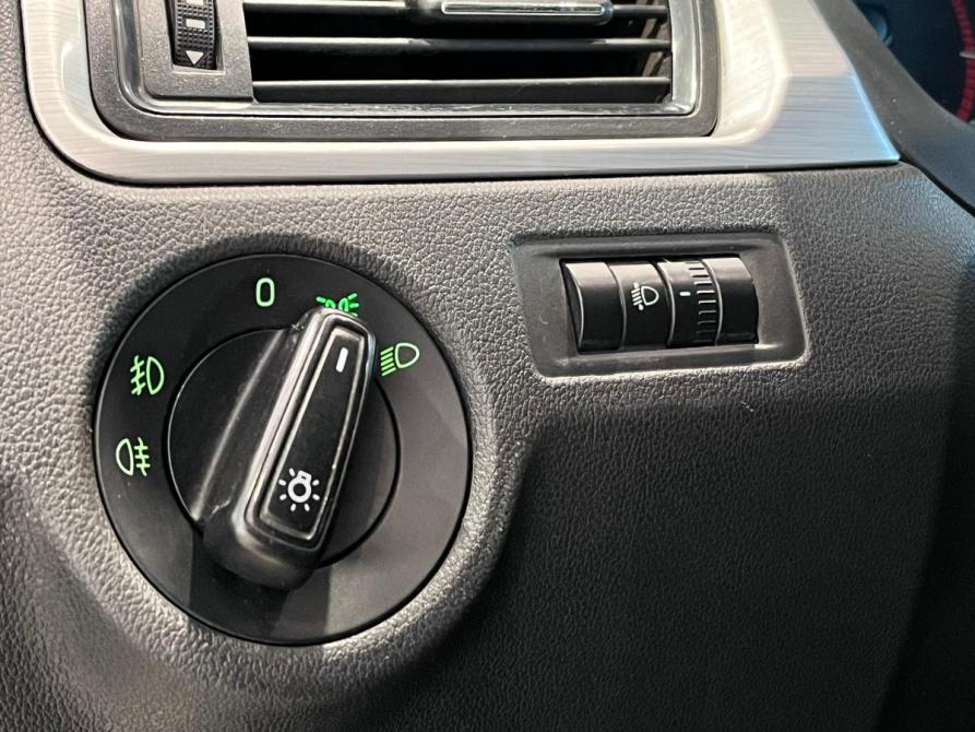 Skoda Rapid I Волгоград  - изображение 10