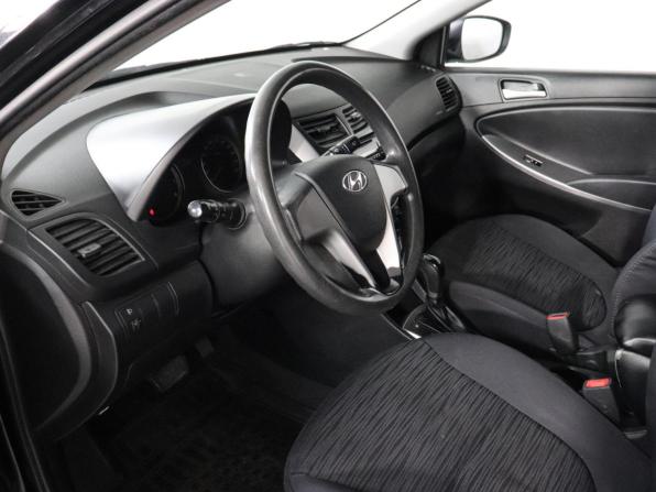 Hyundai Solaris I Рестайлинг с пробегом 2015 года, цена 699 000 рублей, 289323 км, седан, Автокод Объявления