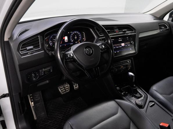 Volkswagen Tiguan II с пробегом 2020 года, цена 2 549 000 рублей, 117491 км, внедорожник, Автокод Объявления
