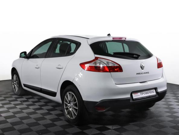 Renault Megane III Рестайлинг с пробегом 2012 года, цена 667 000 рублей, 169000 км, хэтчбек, Автокод Объявления