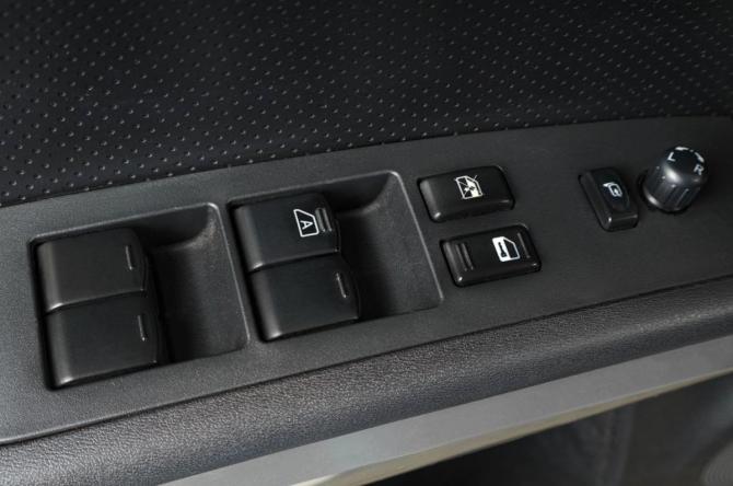 Nissan X-Trail II Рестайлинг с пробегом 2011 года, цена 1 319 000 рублей, 215234 км, внедорожник, Автокод Объявления