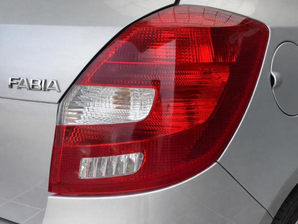 Skoda Fabia II Рестайлинг с пробегом 2014 года, цена 637 000 рублей, 231030 км, хэтчбек, Автокод Объявления