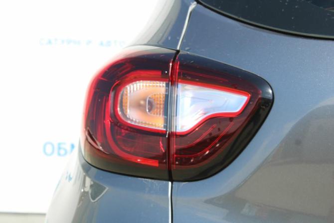 Renault Kaptur I с пробегом 2017 года, цена 1 200 000 рублей, 125000 км, внедорожник, Автокод Объявления
