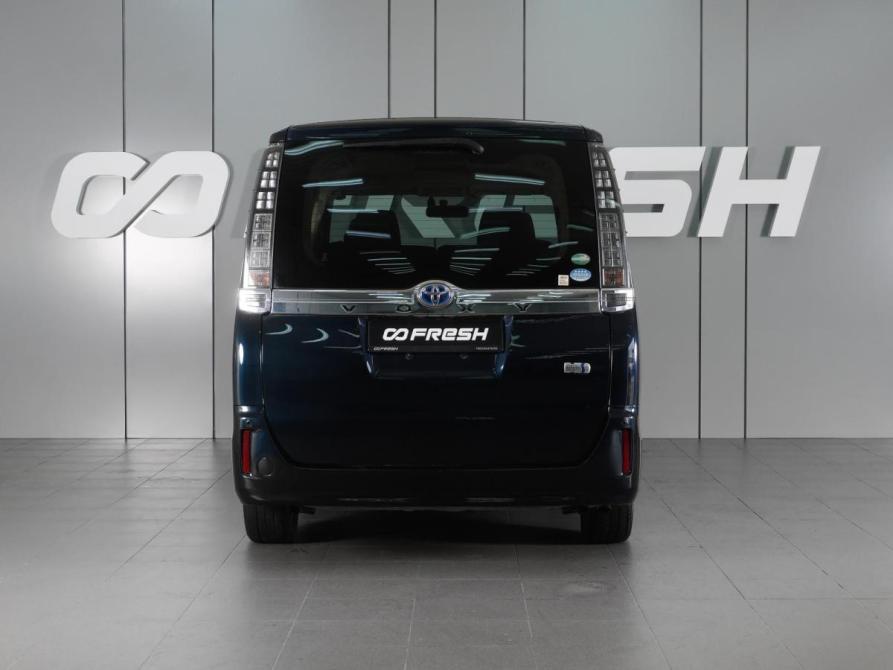 Toyota Voxy III (R80) Минеральные Воды  - изображение 4