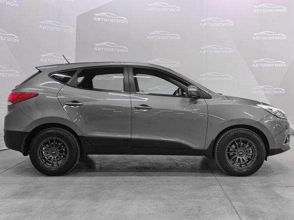 Hyundai ix35 I Рестайлинг с пробегом 2014 года, цена 1 650 000 рублей, 178000 км, внедорожник, Автокод Объявления
