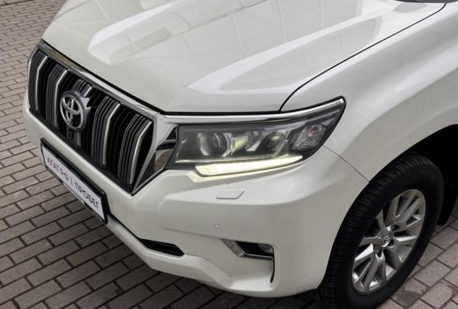 Toyota Land Cruiser Prado 150 Series Рестайлинг 2 с пробегом 2019 года, цена 4 480 000 рублей, 223424 км, внедорожник, Автокод Объявления