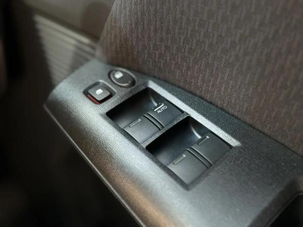 Honda Freed I Рестайлинг с пробегом 2012 года, цена 1 069 000 рублей, 86223 км, компактвэн, Автокод Объявления