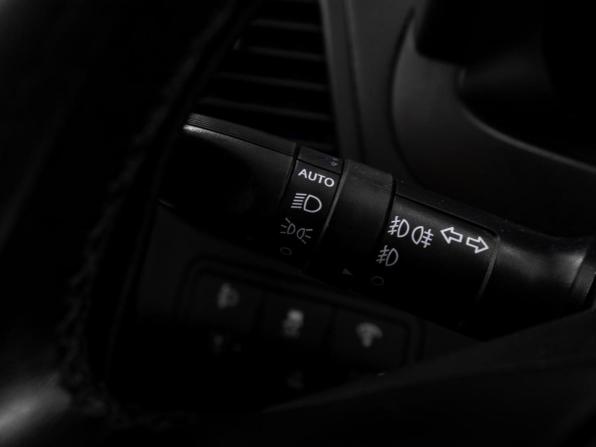 Hyundai Solaris I с пробегом 2013 года, цена 949 000 рублей, 151255 км, хэтчбек, Автокод Объявления