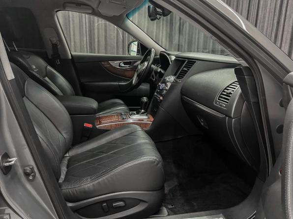 Infiniti FX II (S51) с пробегом 2010 года, цена 1 600 000 рублей, 303127 км, внедорожник, Автокод Объявления