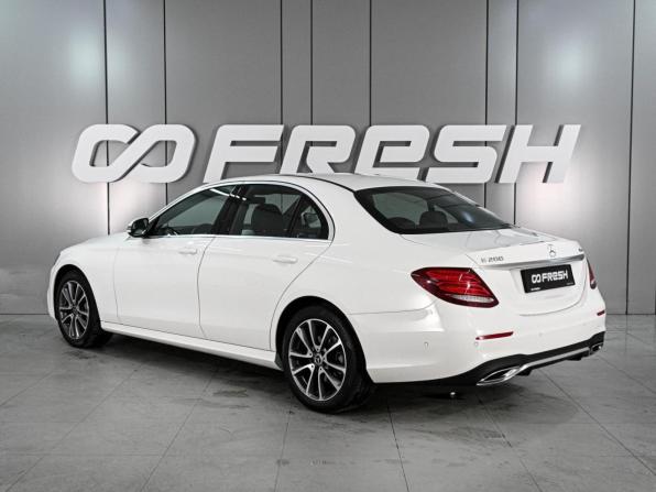 Mercedes-Benz E-Класс V (W213 S213 C238) с пробегом 2017 года, цена 3 399 000 рублей, 63192 км, седан, Автокод Объявления