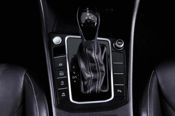 Volkswagen Jetta VII с пробегом 2021 года, цена 2 549 000 рублей, 46307 км, седан, Автокод Объявления