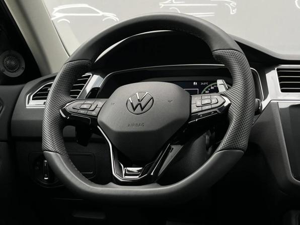 Volkswagen Tiguan II с пробегом 2020 года, цена 3 247 900 рублей, 119650 км, внедорожник, Автокод Объявления