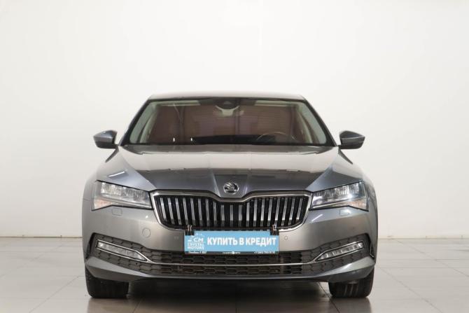 Skoda Superb III Рестайлинг с пробегом 2022 года, цена 3 529 000 рублей, 71394 км, лифтбек, Автокод Объявления
