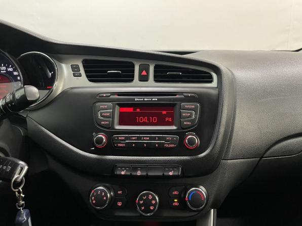 Kia Ceed II с пробегом 2013 года, цена 1 250 000 рублей, 115844 км, хэтчбек, Автокод Объявления