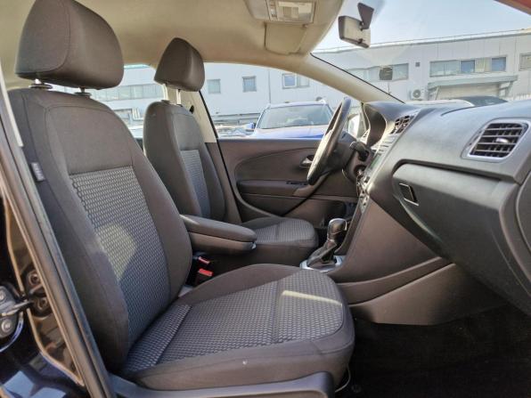 Volkswagen Polo V с пробегом 2012 года, цена 730 000 рублей, 203576 км, седан, Автокод Объявления