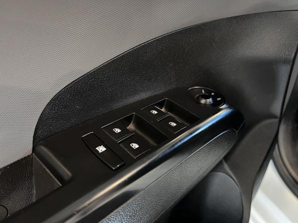 Chevrolet Aveo II с пробегом 2013 года, цена 570 000 рублей, 161000 км, седан, Автокод Объявления