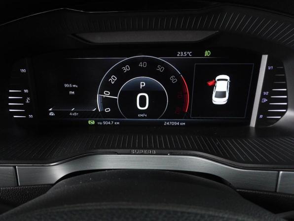 Skoda Superb III с пробегом 2019 года, цена 1 509 000 рублей, 247094 км, лифтбек, Автокод Объявления