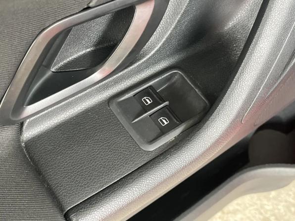 Skoda Fabia II Рестайлинг с пробегом 2011 года, цена 380 000 рублей, 143720 км, хэтчбек, Автокод Объявления
