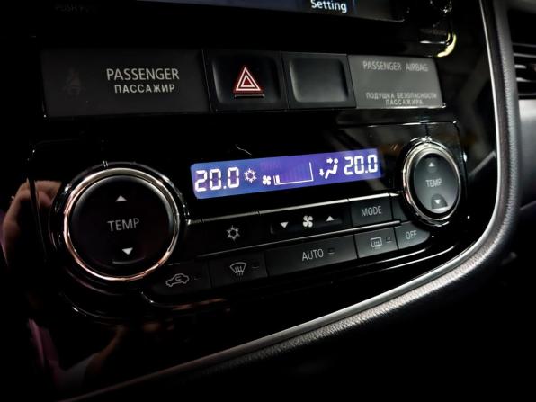 Mitsubishi Outlander III Рестайлинг 2 с пробегом 2017 года, цена 2 050 000 рублей, 120548 км, внедорожник, Автокод Объявления