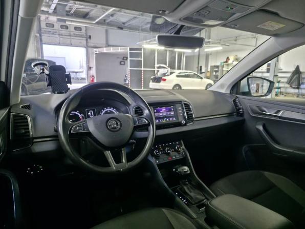 Skoda Karoq I с пробегом 2020 года, цена 2 098 000 рублей, 83729 км, внедорожник, Автокод Объявления