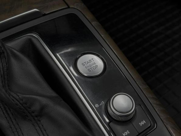 Audi A6 IV (C7) с пробегом 2014 года, цена 1 550 000 рублей, 241477 км, седан, Автокод Объявления