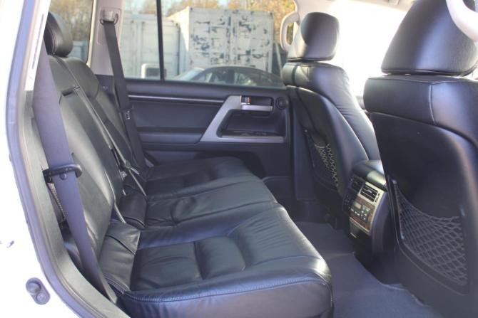 Toyota Land Cruiser 200 Series с пробегом 2011 года, цена 2 590 000 рублей, 273000 км, внедорожник, Автокод Объявления
