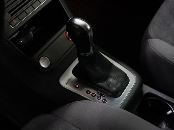 Volkswagen Tiguan I Рестайлинг с пробегом 2012 года, цена 1 600 000 рублей, 131901 км, внедорожник, Автокод Объявления