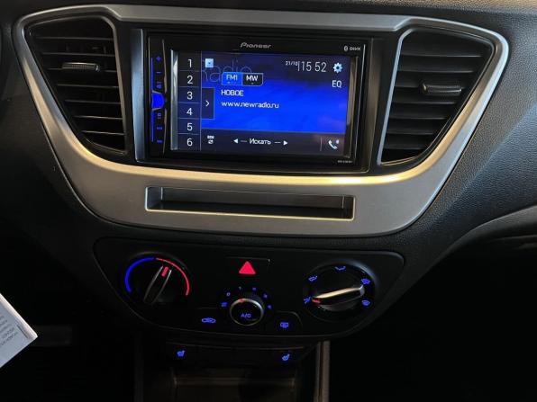 Hyundai Solaris II с пробегом 2019 года, цена 1 265 000 рублей, 141634 км, седан, Автокод Объявления