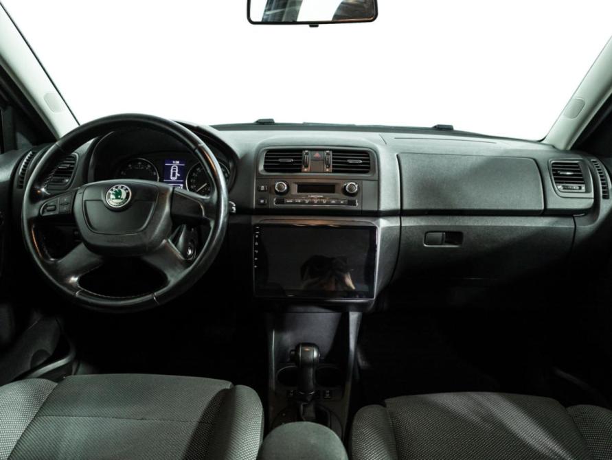 Skoda Fabia II Рестайлинг Санкт-Петербург  - изображение 14