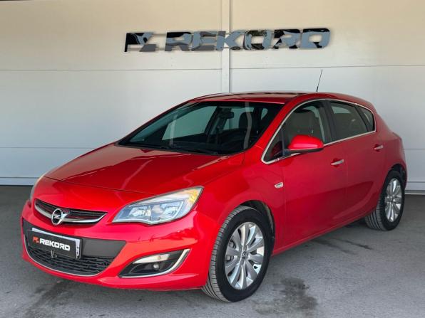 Opel Astra J Рестайлинг с пробегом 2012 года, цена 879 000 рублей, 138300 км, хэтчбек, Автокод Объявления