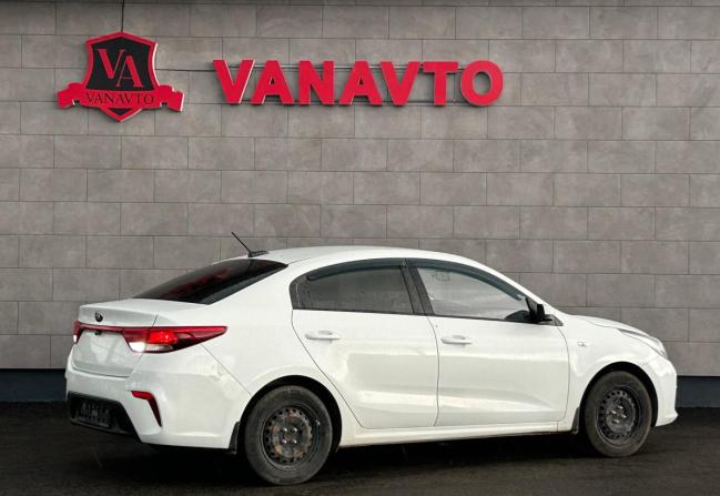 Kia Rio IV с пробегом 2017 года, цена 1 170 000 рублей, 133162 км, седан, Автокод Объявления