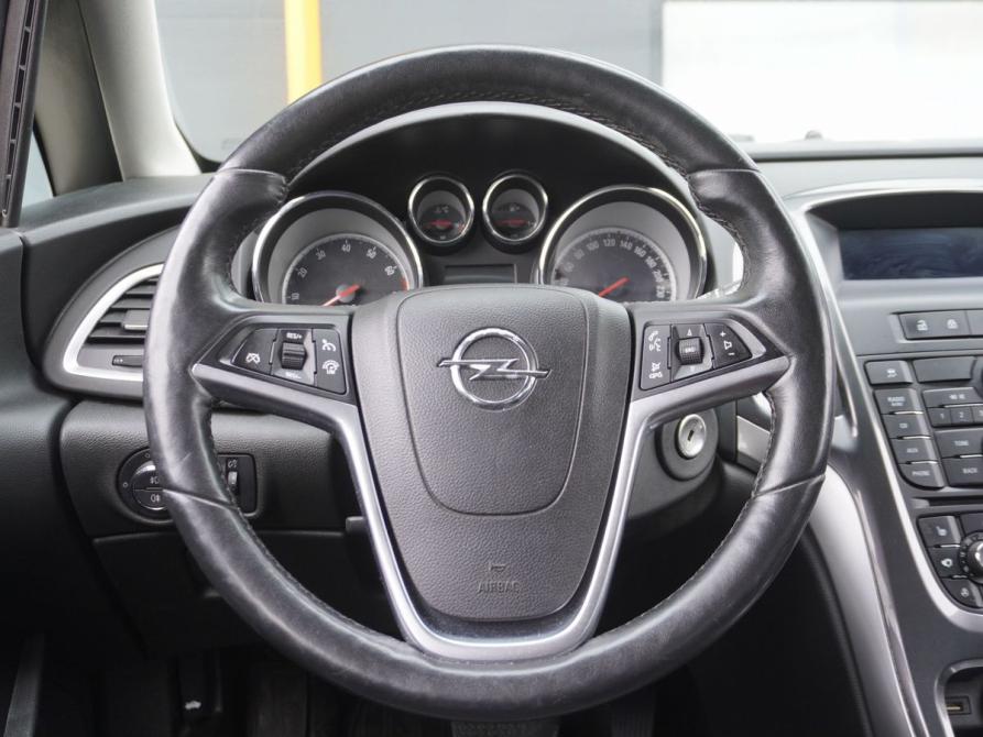 Opel Astra J Рестайлинг Москва  - изображение 14