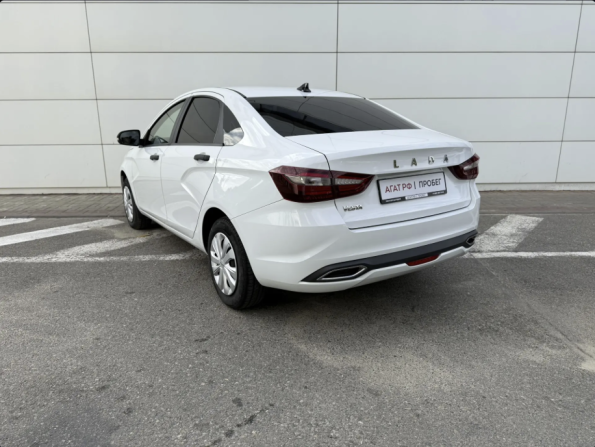 Lada (ВАЗ) Vesta I Рестайлинг (NG) с пробегом 2023 года, цена 1 160 000 рублей, 23079 км, седан, Автокод Объявления