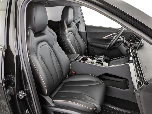 Omoda C5 I с пробегом 2023 года, цена 1 855 000 рублей, 59203 км, внедорожник, Автокод Объявления