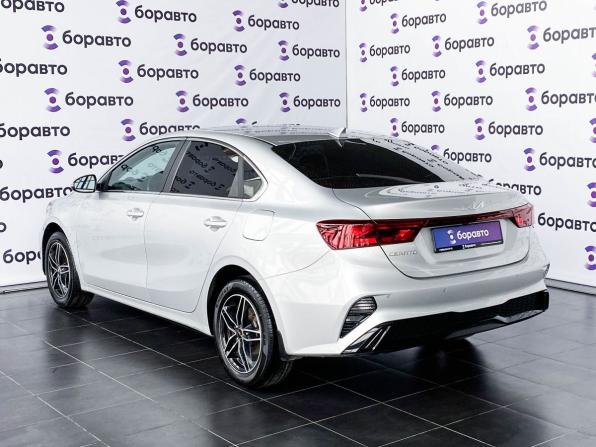 Kia Cerato IV Рестайлинг с пробегом 2022 года, цена 2 145 000 рублей, 64677 км, седан, Автокод Объявления