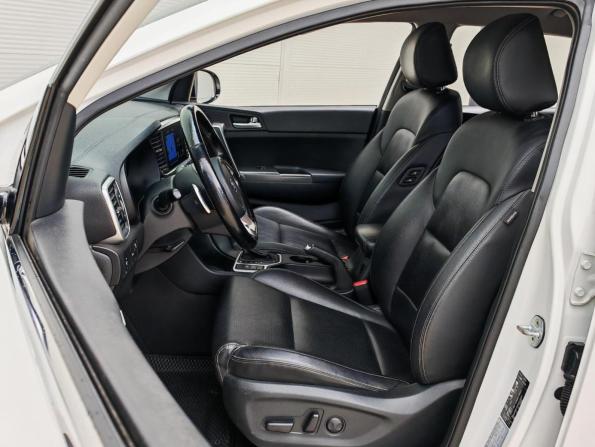 Kia Sportage IV Рестайлинг с пробегом 2018 года, цена 2 070 000 рублей, 96120 км, внедорожник, Автокод Объявления