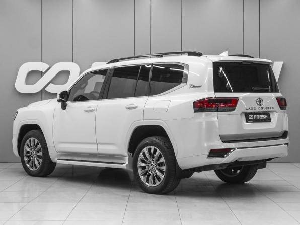 Toyota Land Cruiser 300 Series с пробегом 2021 года, цена 10 990 000 рублей, 70456 км, внедорожник, Автокод Объявления