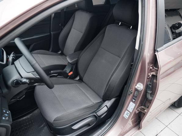 Hyundai Solaris II с пробегом 2019 года, цена 1 599 000 рублей, 115000 км, седан, Автокод Объявления