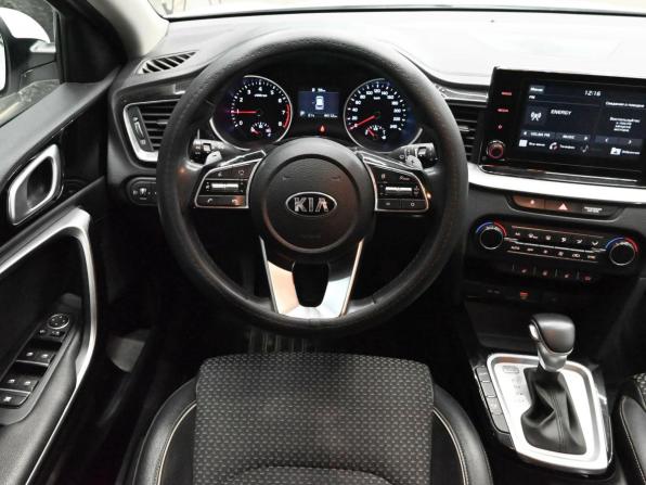 Kia Ceed III с пробегом 2021 года, цена 2 180 000 рублей, 44110 км, универсал, Автокод Объявления