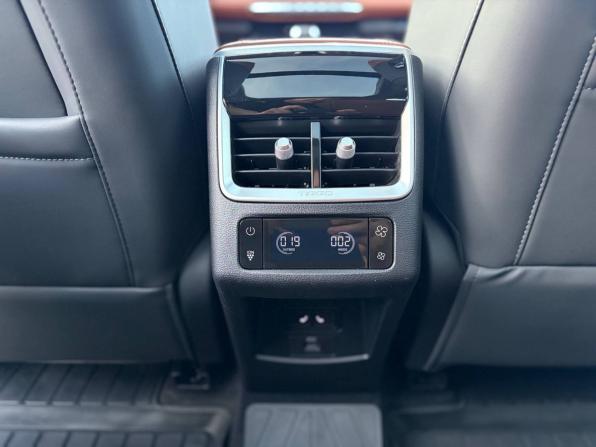 Chery Tiggo 8 Pro Max I с пробегом 2023 года, цена 2 235 000 рублей, 91776 км, внедорожник, Автокод Объявления