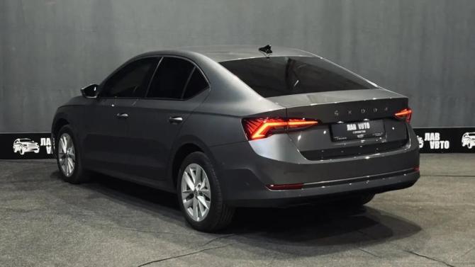 Skoda Octavia IV (A8) с пробегом 2021 года, цена 1 990 000 рублей, 168107 км, лифтбек, Автокод Объявления