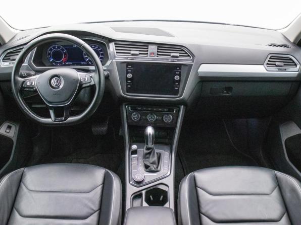 Volkswagen Tiguan II с пробегом 2017 года, цена 2 895 000 рублей, 155000 км, внедорожник, Автокод Объявления
