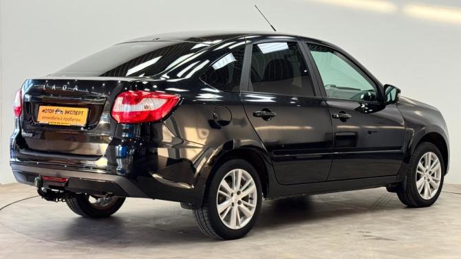 Lada (ВАЗ) Granta I Рестайлинг с пробегом 2023 года, цена 770 000 рублей, 69201 км, седан, Автокод Объявления